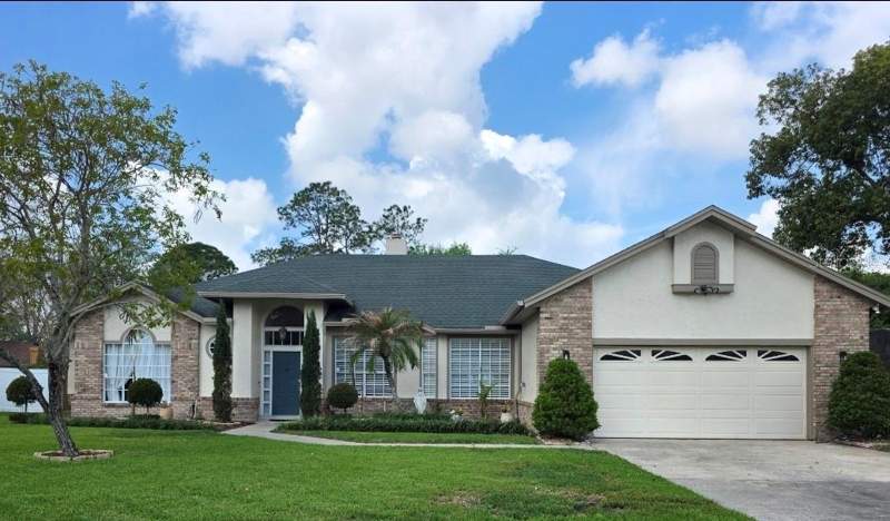 home for sale in Deerwood