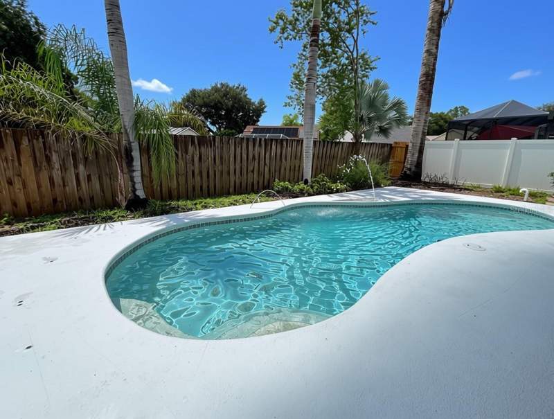 3 bedroom Single Family Residence at 5325 Watson Road, Random Oaks Ph 2 Unit 2, Riverview — photo 3