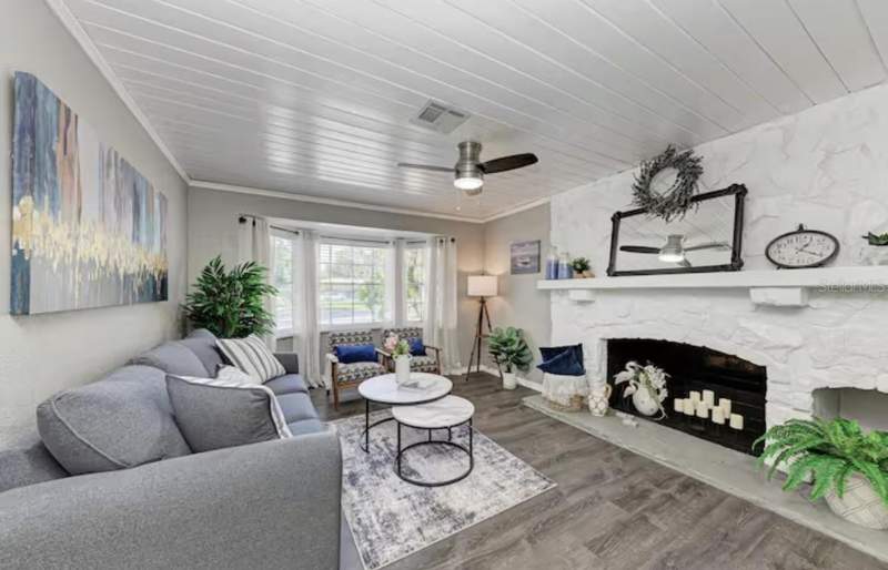 4 bedroom Single Family Residence at 2608 Oakwood Drive, Keene Forest, Largo — photo 2