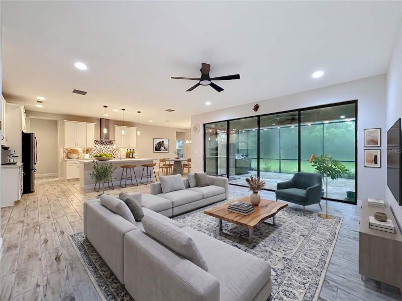 5 bedroom Single Family Residence at 14654 Horse Trot Road, Hinton Hawkstone Ph 1A2, Lithia — photo 3