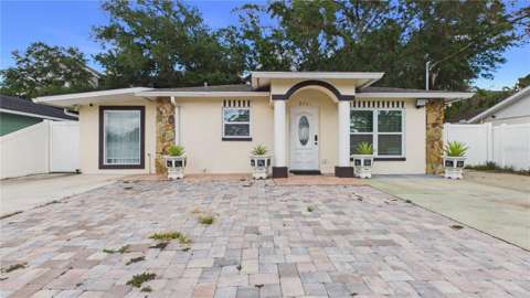 8721 N Orangeview Avenue, home for sale on N Orangeview Avenue