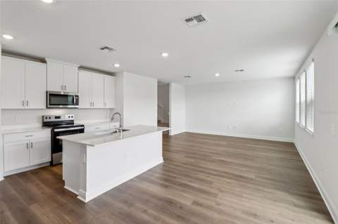 807 Sunshower Drive, Lady Lake FL - photo 11 of 36