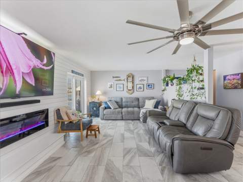 3173 Gulfview Drive, Hernando Beach FL - photo 12 of 75