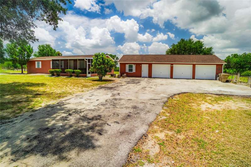 4100 MARION COUNTY ROAD home for sale in Unincorporated Out of County