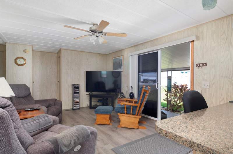 2 bedroom Manufactured Home at 34236 Canal Drive #236, Sunset Palms Unrec, Pinellas Park — photo 5