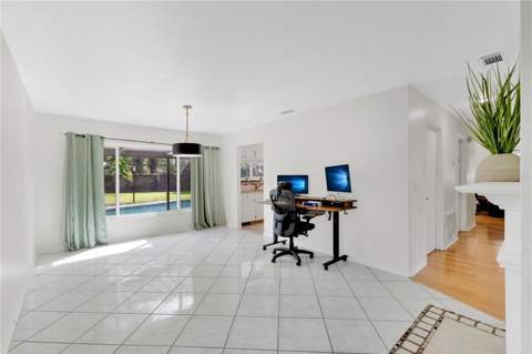 11296 Cypress Leaf Drive, Orlando FL - photo 6 of 41
