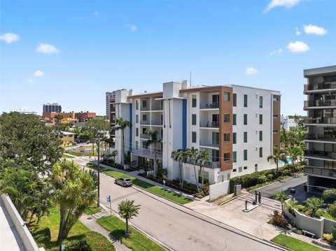 711 S Palm Avenue #302, home for sale in Sarasota 34236