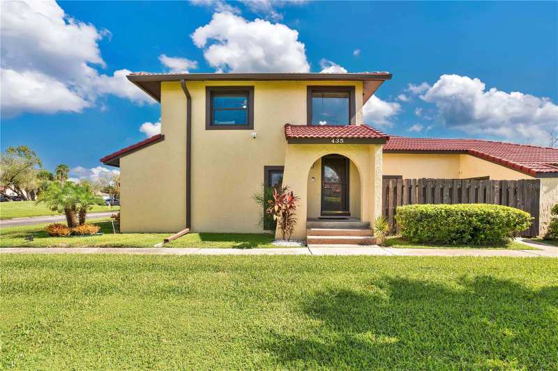 3 bedroom Townhouse at 435 Hunter Circle, Coopersmith Village At Poinciana, Kissimmee — photo 1