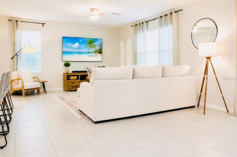 4 bedroom Single Family Residence at 17015 Oval Rum Drive, Forest Brooke Ph 4B, Wimauma — photo 4