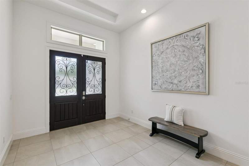 4 bedroom Single Family Residence at 10840 Mobberley Circle, Eagle Crk Ph 1C-2 Pt E Village F, Orlando — photo 3