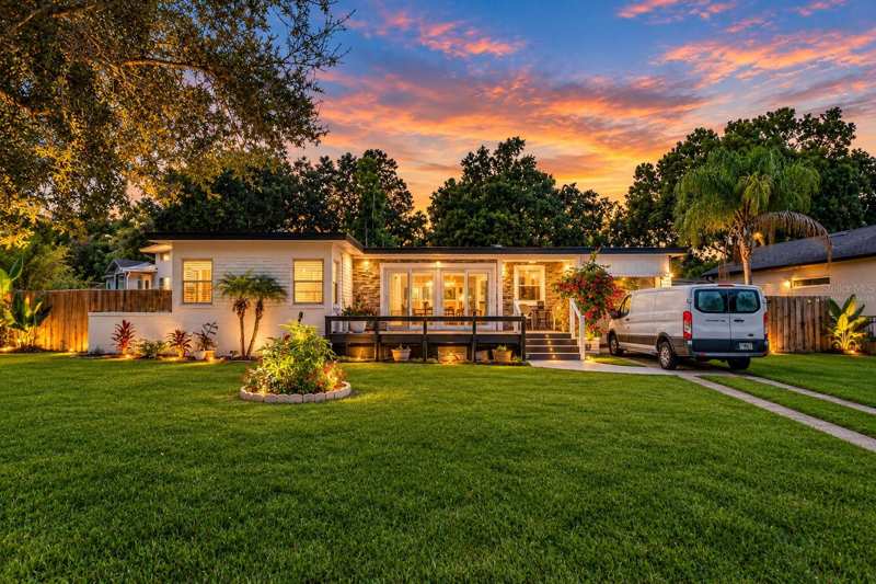 2 bedroom Single Family Residence at 3221 Underhill Court, Lakeshore Sub, Orlando — photo 1