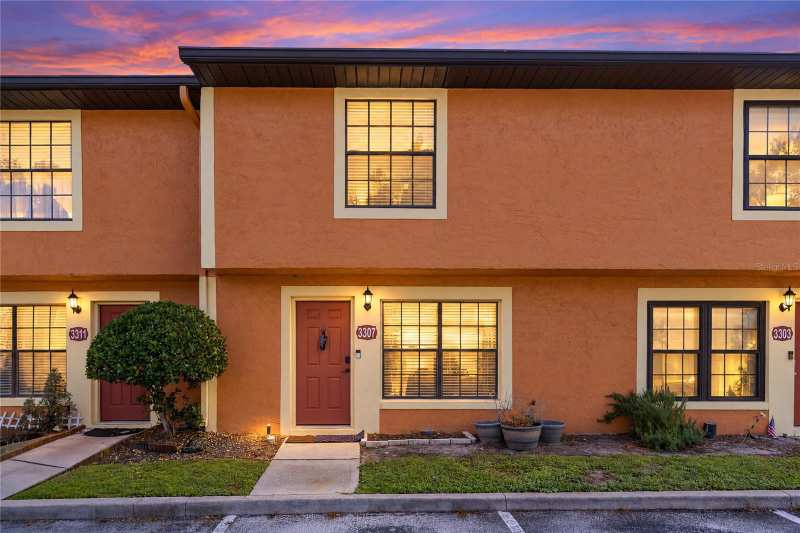 2 bedroom Townhouse at 3307 Amber Wood Way #106, Hidden Oaks Condo Ph 06, Winter Park — photo 1