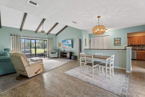 6218 Draw Lane #5 Bld, Sarasota FL - photo 6 of 6