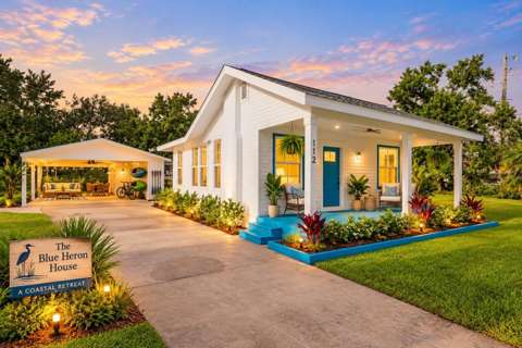 112 E Martin Luther King Jr Drive, home for sale in Tarpon Springs 34689
