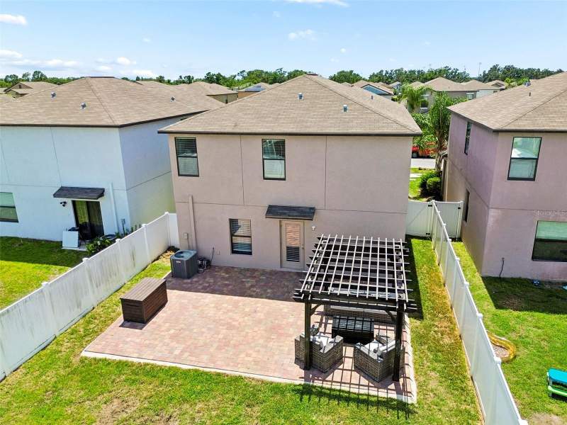 5 bedroom Single Family Residence at 13917 Arbor Pines Drive, Carlton Lakes West Ph 1 &, Riverview — photo 3