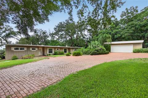 2435 Broadvue Ave, home for sale in Eustis 32726