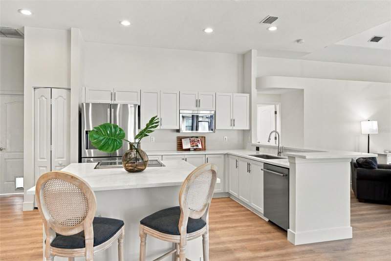 4 bedroom Single Family Residence at 3553 Florian Terrace, Ivy Ridge Ph 1, Palm Harbor — photo 3