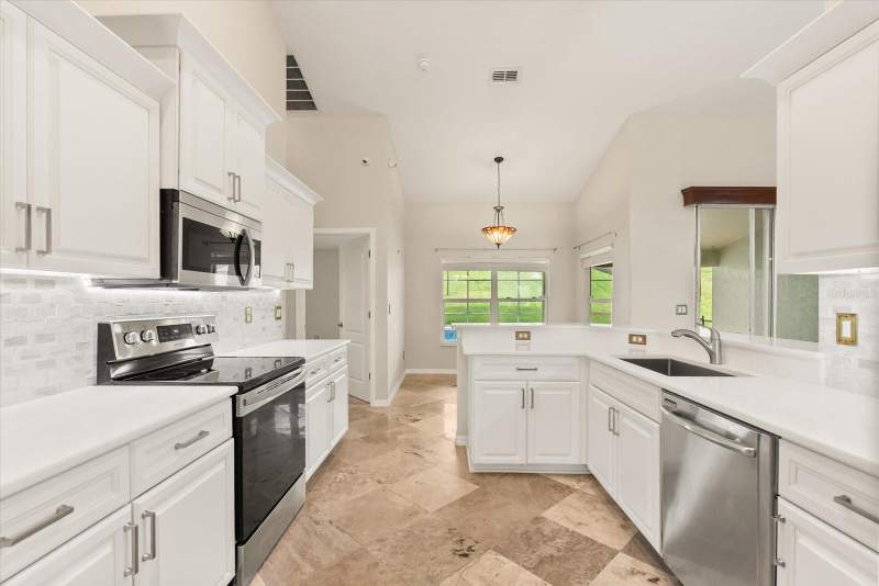 4 bedroom Single Family Residence at 12807 Colonnade Circle, Timberlane Ph I Sub, Clermont — photo 5