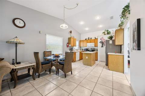 2948 Pembridge Street, Kissimmee FL - photo 6 of 65