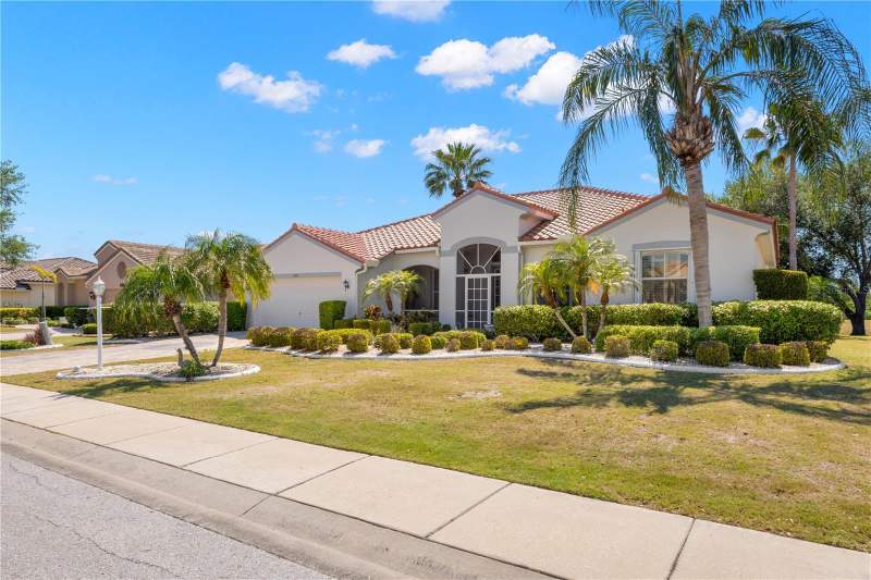 3 bedroom Single Family Residence at 1305 Crystal Greens Drive, Sun City Center Unit 255, Sun City Center — photo 4