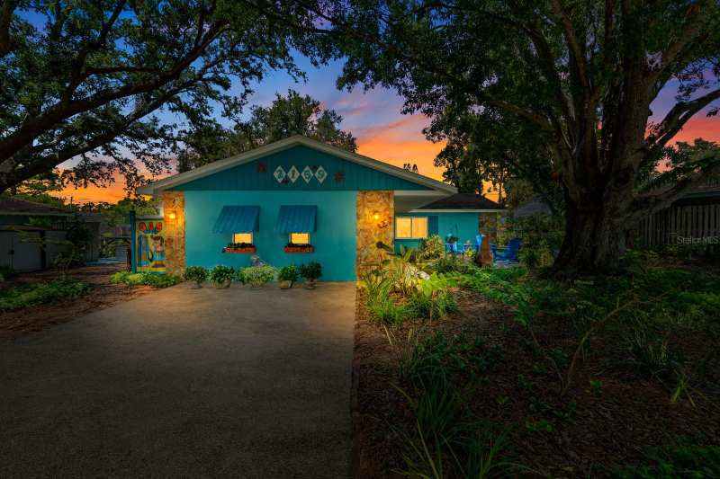 3 bedroom Single Family Residence at 2159 Barcelona Way, Lakewood Estates Sec B, St Petersburg — photo 1