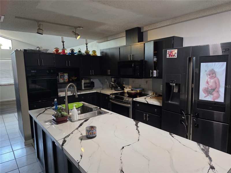 3 bedroom Single Family Residence at 142 NE 112th Avenue, Oaks Of Old Town, Old Town — photo 1
