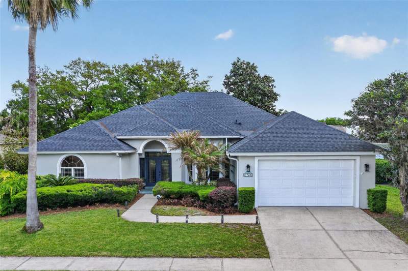 4 bedroom Single Family Residence at 1760 Edgewater Drive, Mount Dora Country Club Mount Dora Unit 02, Mount Dora — photo 2