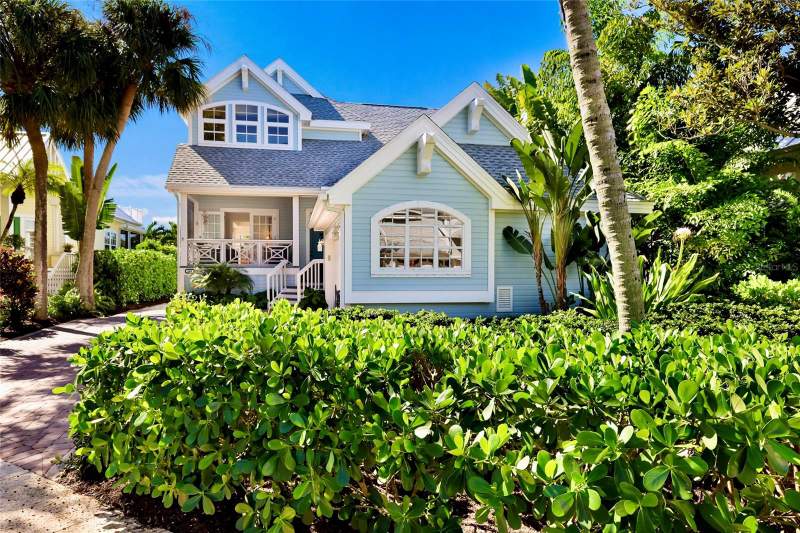 3 bedroom Single Family Residence at 144 Carrick Bend Lane, North Village Sub, Boca Grande — photo 2