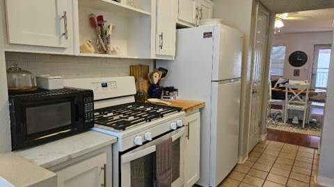 10036 63rd Avenue #25, St Petersburg FL - photo 7 of 36