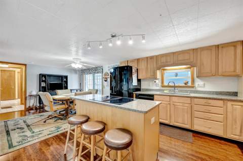 132 W Saint Lucia Loop, Apollo Beach FL - photo 11 of 55