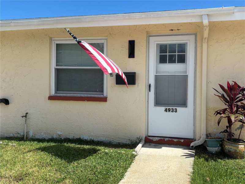 2 bedroom Villa at 4933 Elkner Street, New Port Colony 05 Way, New Port Richey — photo 1