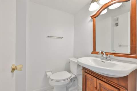 5980 Shore Boulevard #907, Gulfport FL - photo 14 of 19