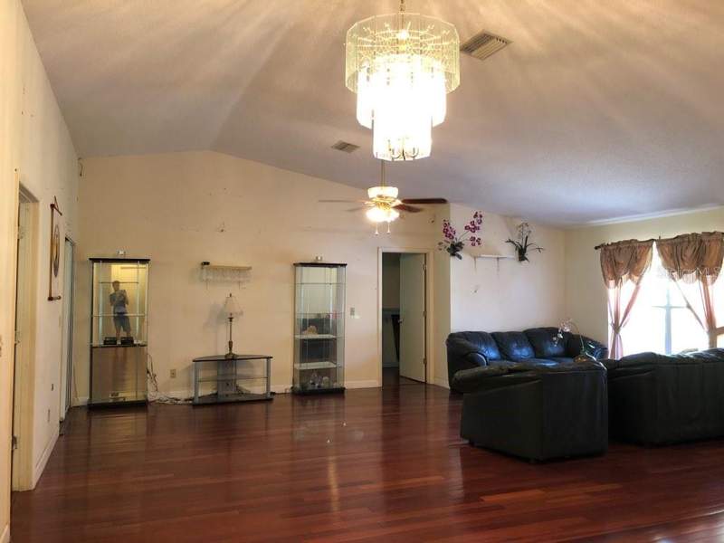 3 bedroom Single Family Residence at 11716 CR 672 HIGHWAY, UNPLATTED, RIVERVIEW — photo 3