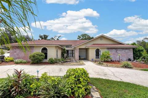 2814 Hammock Drive, home for sale in Plant City 33566
