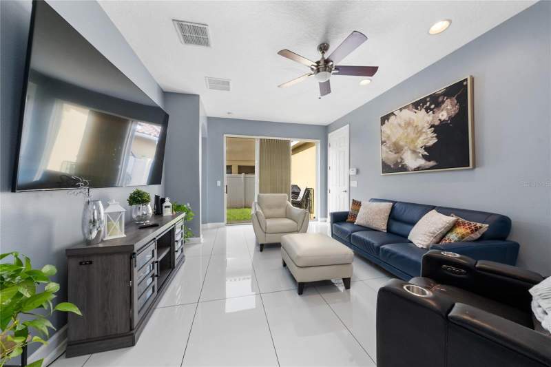 4 bedroom Single Family Residence at 2680 Dolfino Court, Villagio, St Cloud — photo 2