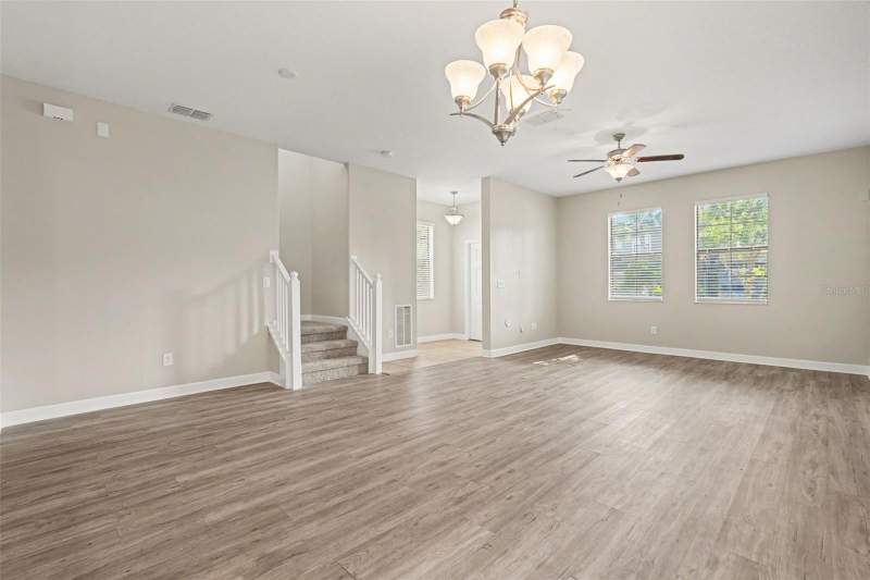 4 bedroom Single Family Residence at 28522 E Pleasant Bay Loop, Arbors/Wiregrass Ranch, Wesley Chapel — photo 4