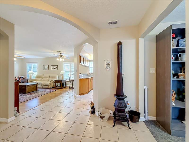 2 bedroom Single Family Residence at 25146 Cranes Roost Circle, Plantation At Leesburg Golfview, Leesburg — photo 5