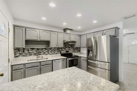 6053 28th Street, St Petersburg FL - photo 6 of 6