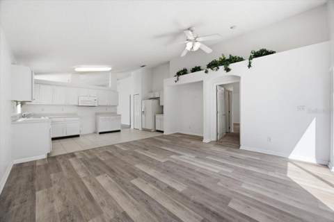 15702 Bay Vista Drive, Clermont FL - photo 11 of 37