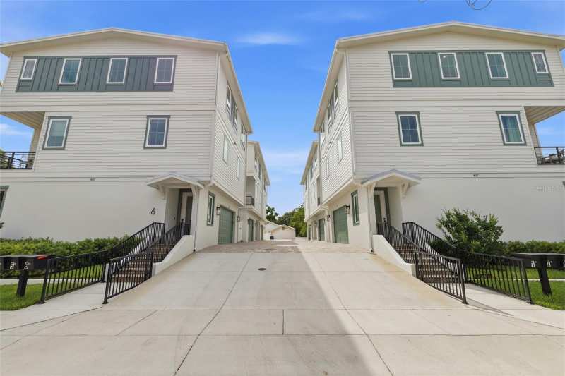 3 bedroom Townhouse at 407 S Albany Avenue #2, Albany Walk Townhomes, Tampa — photo 1