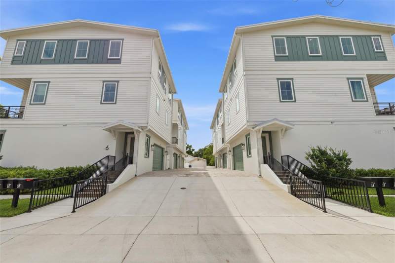 3 bedroom Townhouse at 407 S ALBANY AVENUE #2, ALBANY WALK TOWNHOMES, TAMPA — photo 1