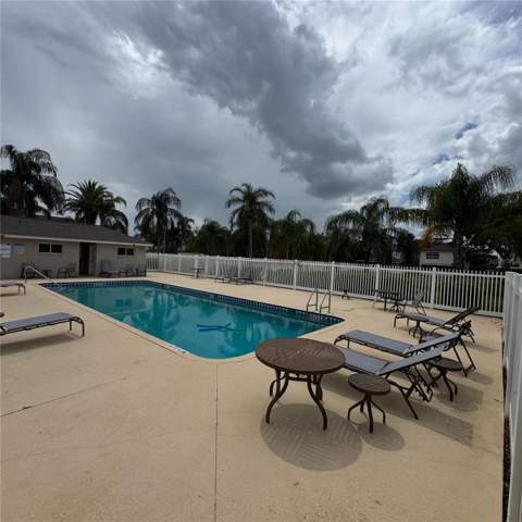 306 Kensington Lake Circle, Brandon FL - photo 19 of 23