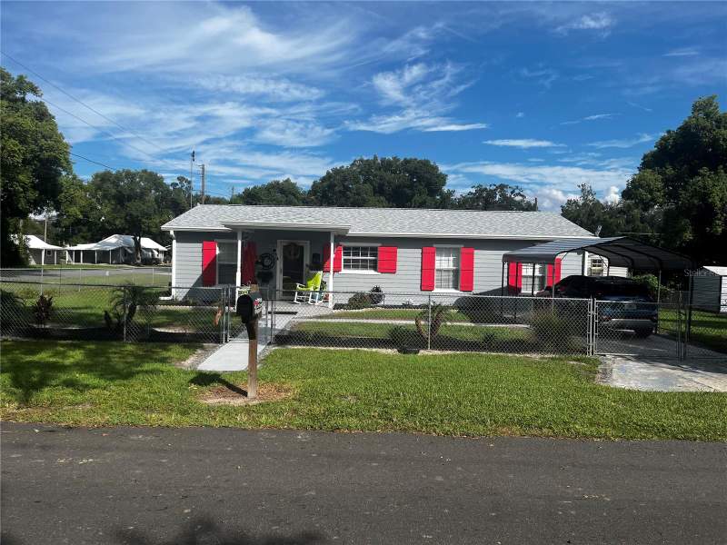 3 bedroom Single Family Residence at 4852 18th Street, Moores, Zephyrhills — photo 2
