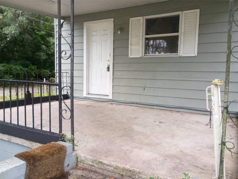 4 bedroom Mobile Home at 9114 Ogalala Street, Griffin Park, New Port Richey — photo 4