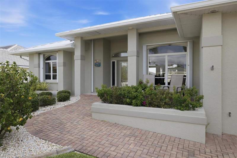 3 bedroom Single Family Residence at 209 Divinci Drive, Punta Gorda Isles Sec 06, Punta Gorda — photo 3