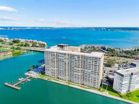 5200 Brittany Drive #1508, St Petersburg FL - photo 13 of 95