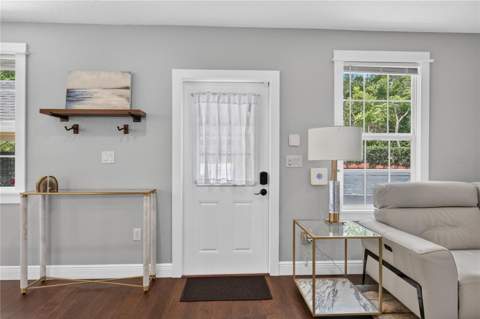 102 N Clayton Street, Mount Dora FL - photo 6 of 6