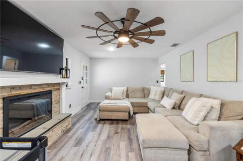 2118 E Keysville Road, Lithia FL - photo 6 of 6