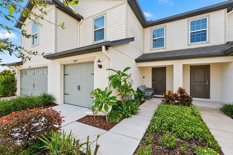 3 bedroom Townhouse at 5429 Companion Lane, Madison Village, Tampa — photo 3