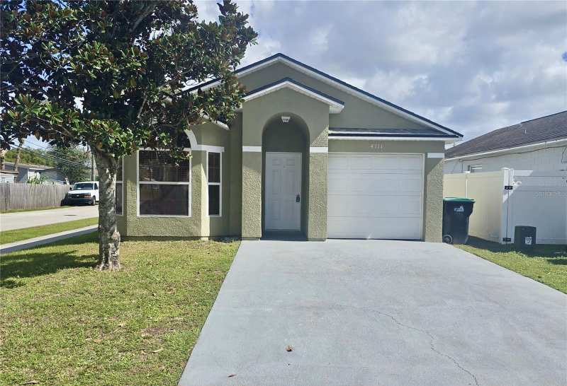 3 bedroom Single Family Residence at 4111 Berkshire Bay Court, South Goldenrod Pines, Orlando — photo 1